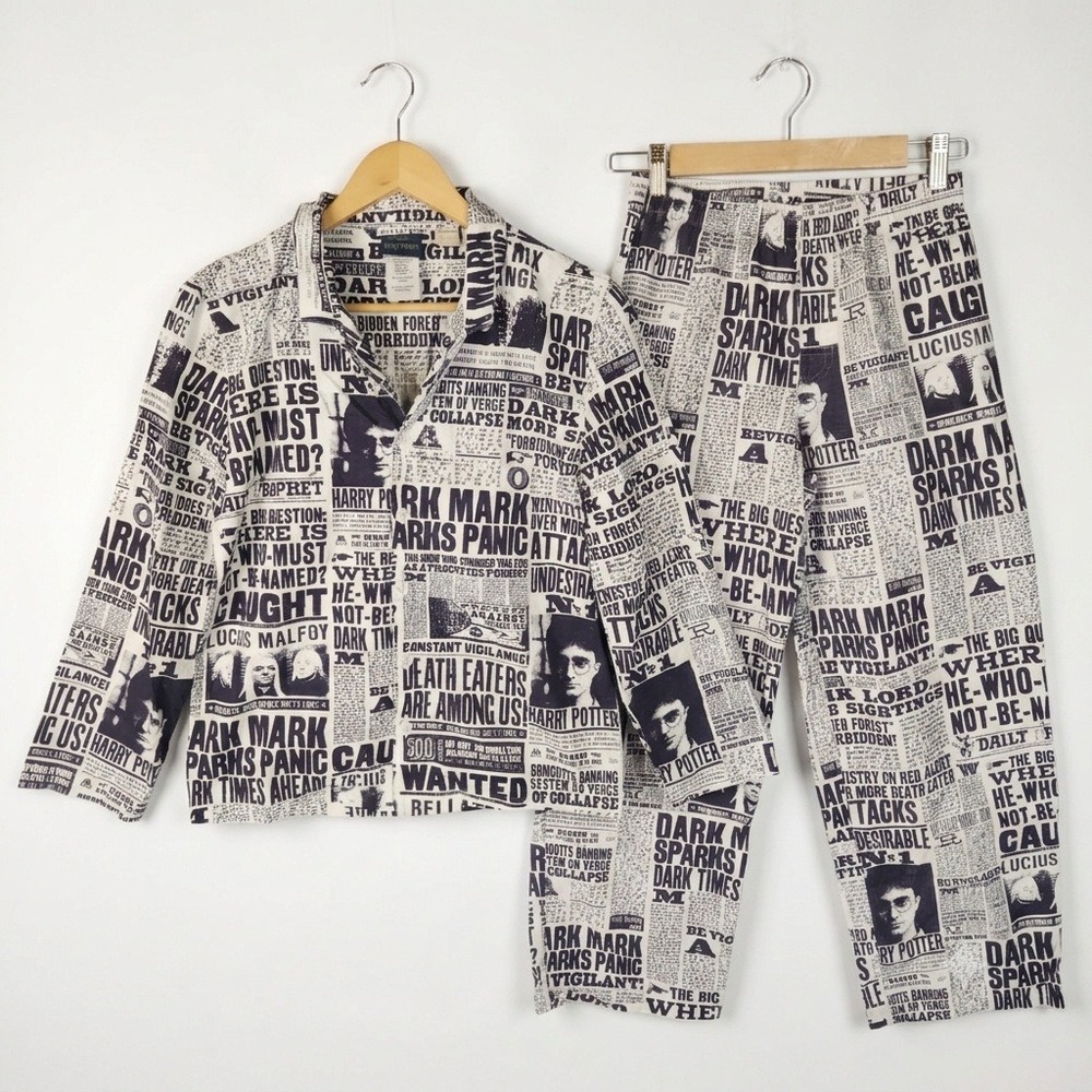 PBteen Harry Potter Pajama Set Unisex Medium Daily Prophet Newspaper Print